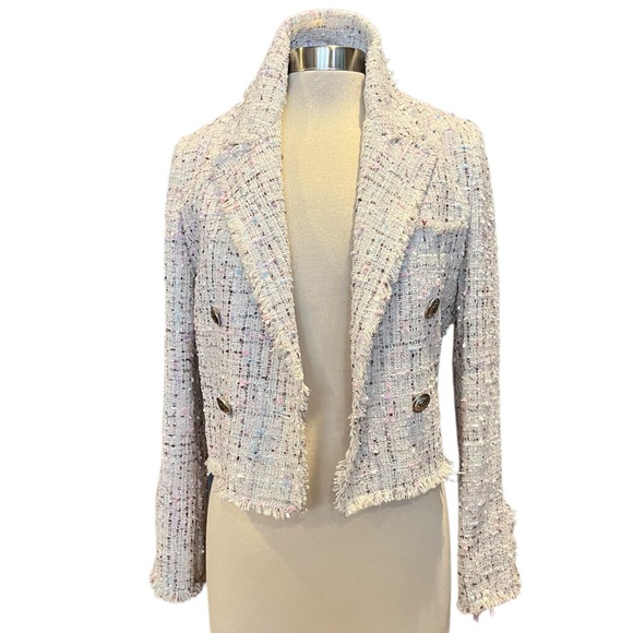 Aqua Jackets & Blazers - EUC From Aqua Tweed double breasted look cropped jacket